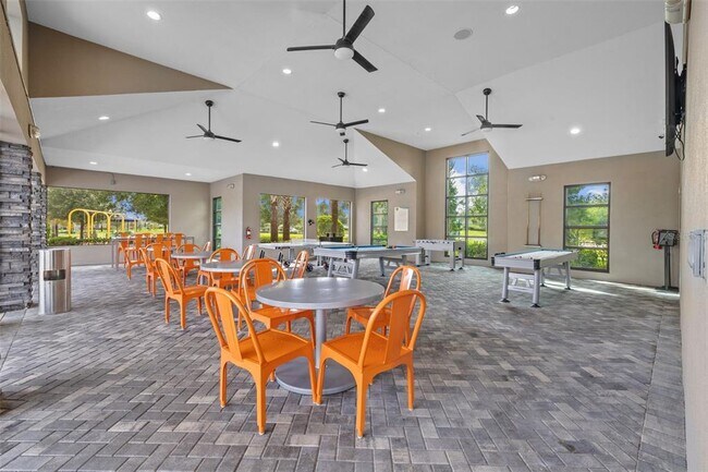 Building Photo - 11571 Little River Way