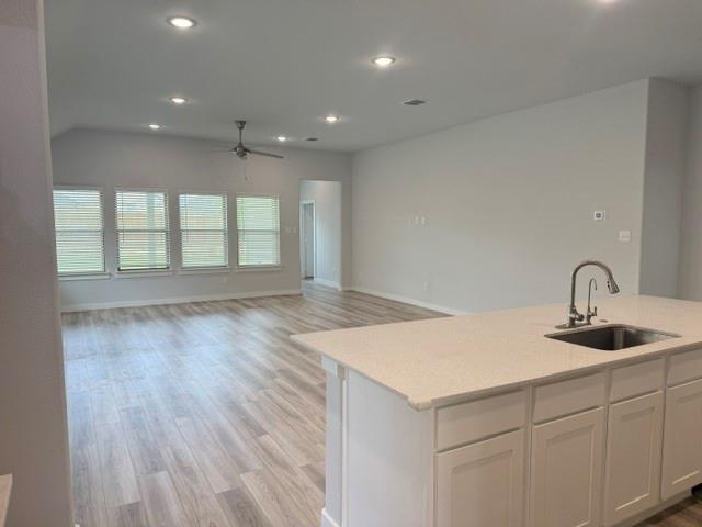 Building Photo - 209 Little Brg Dr