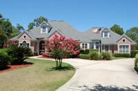 Building Photo - 257 Leaning Pines Loop