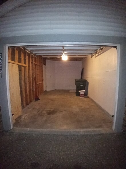 Building Photo - 3941 Millstone Rd