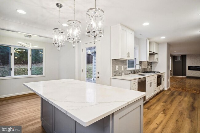 Building Photo - 11808 Coldstream Dr