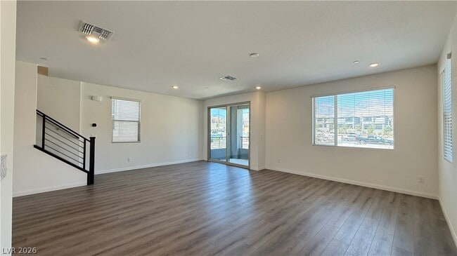 Building Photo - 1513 Bat Hawk St