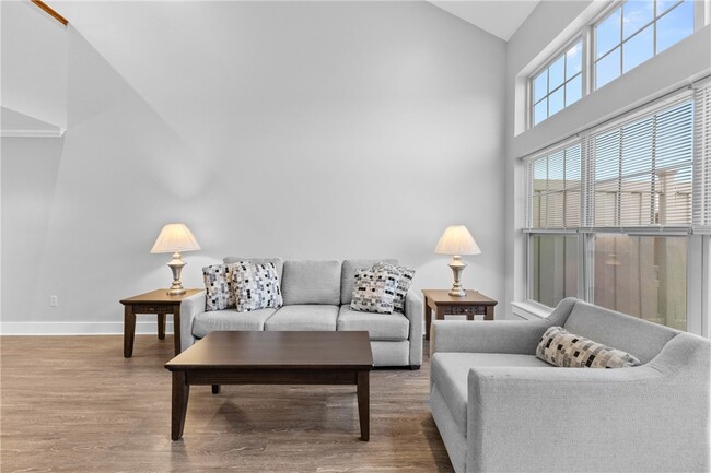 Building Photo - 7149 Challenger Cir