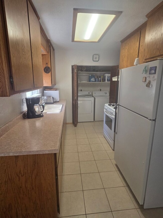 Building Photo - Historic Columbia Home Available for Flexible Lease Terms