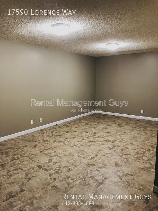 Building Photo - 17590 Lorence Way