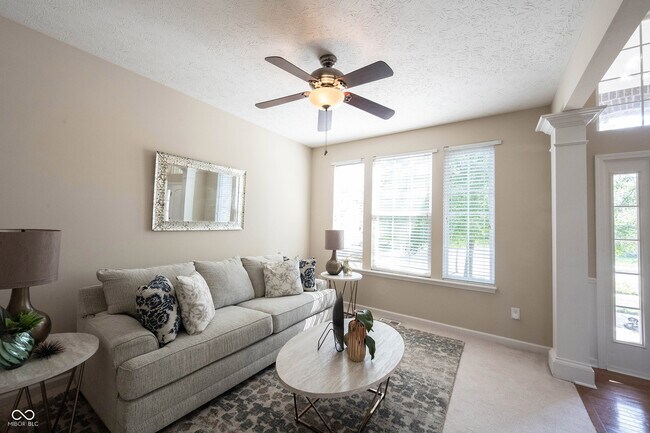 Building Photo - 13086 Avon Cross Way