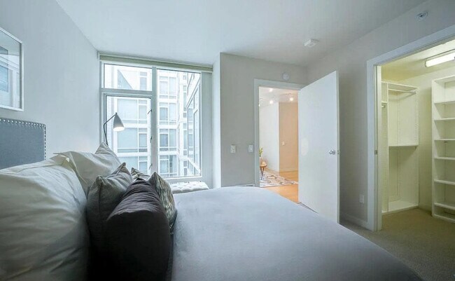 Bedroom - 829 Folsom St
