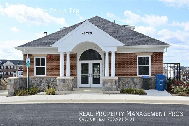 Building Photo - 20881 Murry Falls Ter