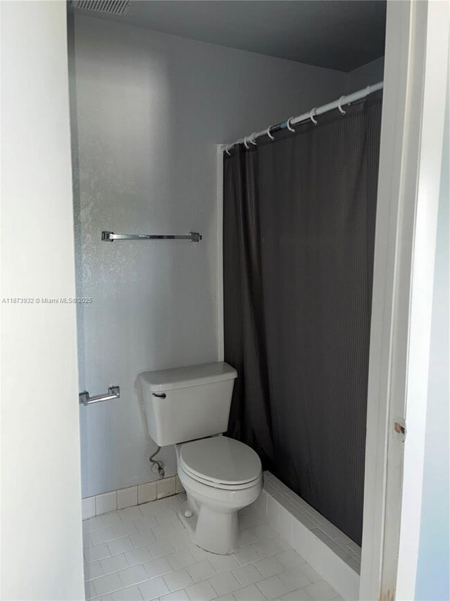 Building Photo - 28015 SW 139th Ct