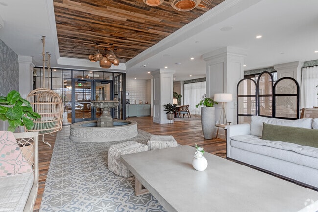 Interior Photo - Nolan Mains Residences at 50th & France