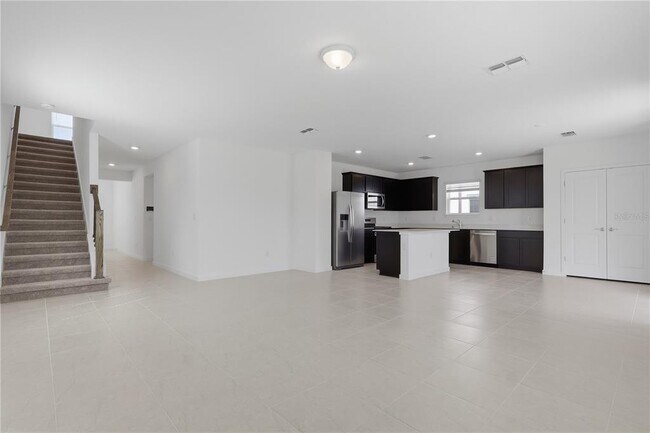 Building Photo - 33444 Binding Ties Ln