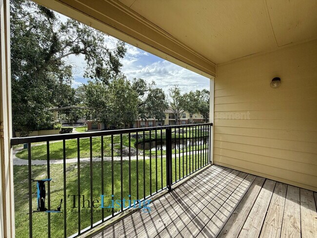 Building Photo - 8724 Mallard Reserve Dr