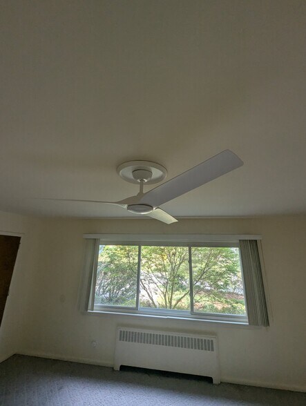 Building Photo - 22 Gaines St