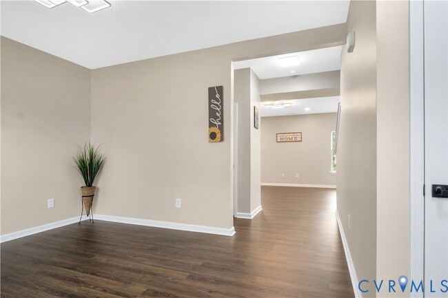 Building Photo - 10868 White Dogwood Dr
