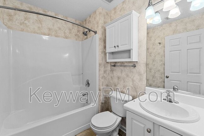 Building Photo - 19 Whitney Ct