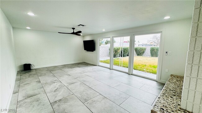 Building Photo - 2905 Mason Ave