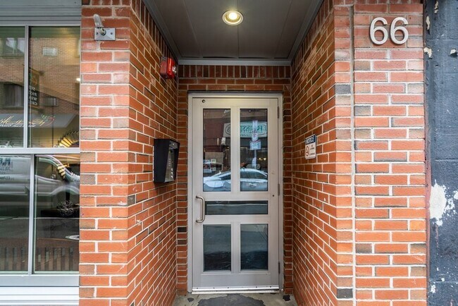 Building Photo - 64-66-66 Salem St