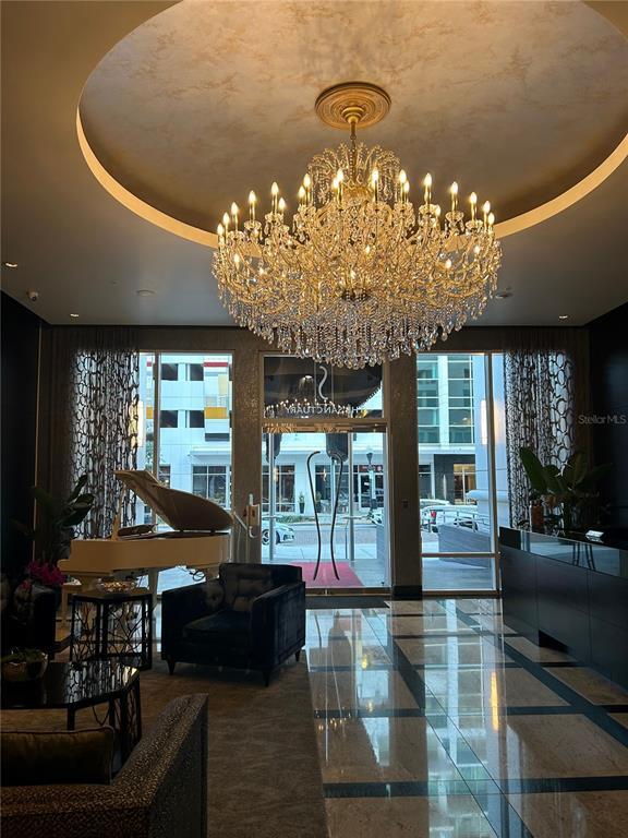 Building Photo - 100 S Eola Dr