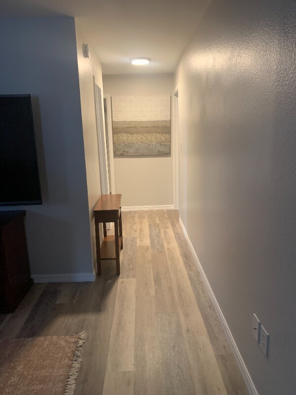 Building Photo - 1937 Collier Ave