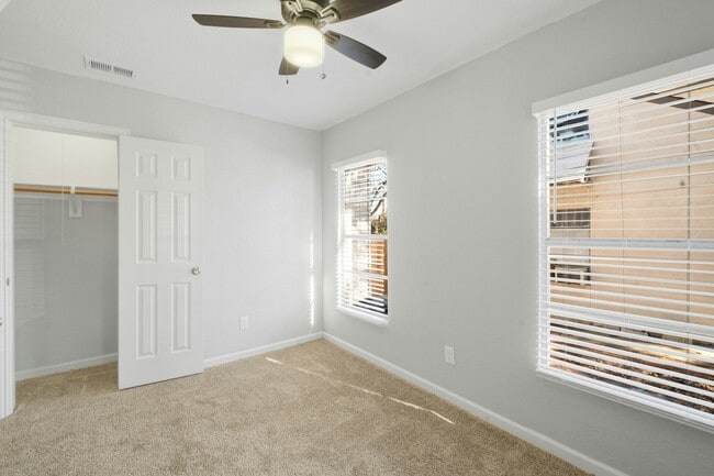 Building Photo - 1227 Wilbur St