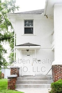 Building Photo - 5405 Harrison St