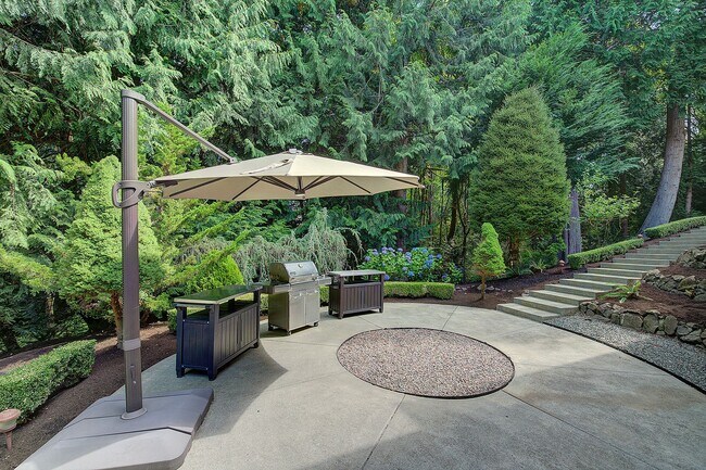 Building Photo - 4bd/3ba Sammamish House