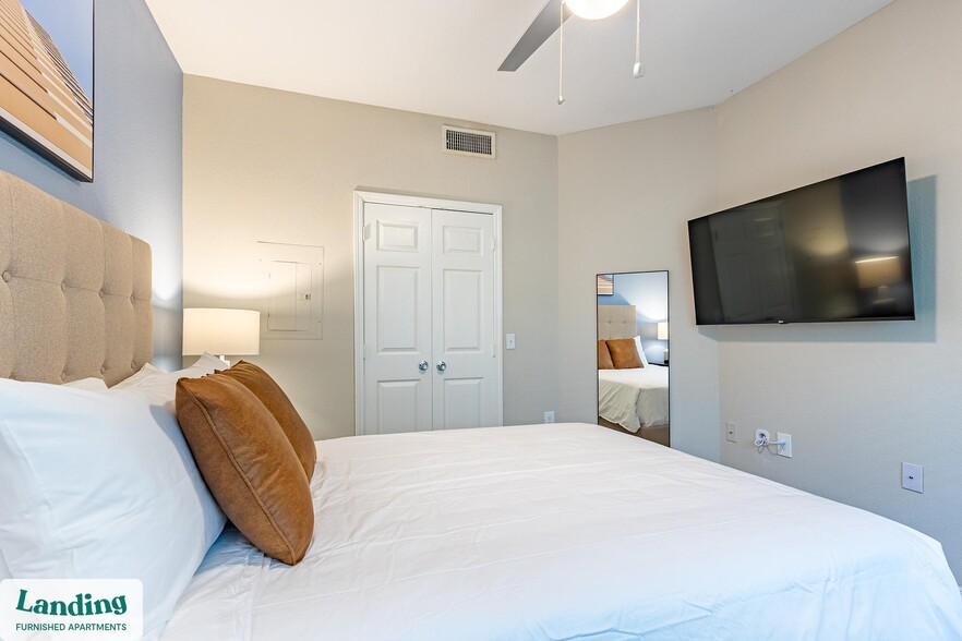 Building Photo - 1799 FM 528 Rd