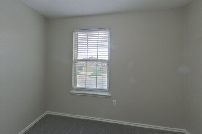 Building Photo - 15102 Verela Dr