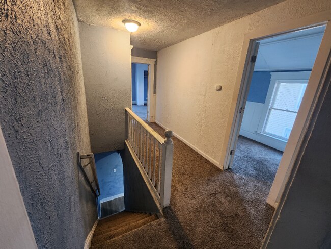 Building Photo - 214 E Belmont St