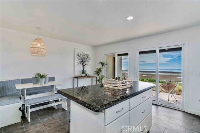 Building Photo - 2405 Caminito Ocean Cove