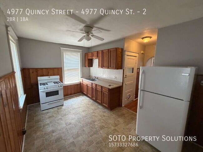 Building Photo - 4977 Quincy St