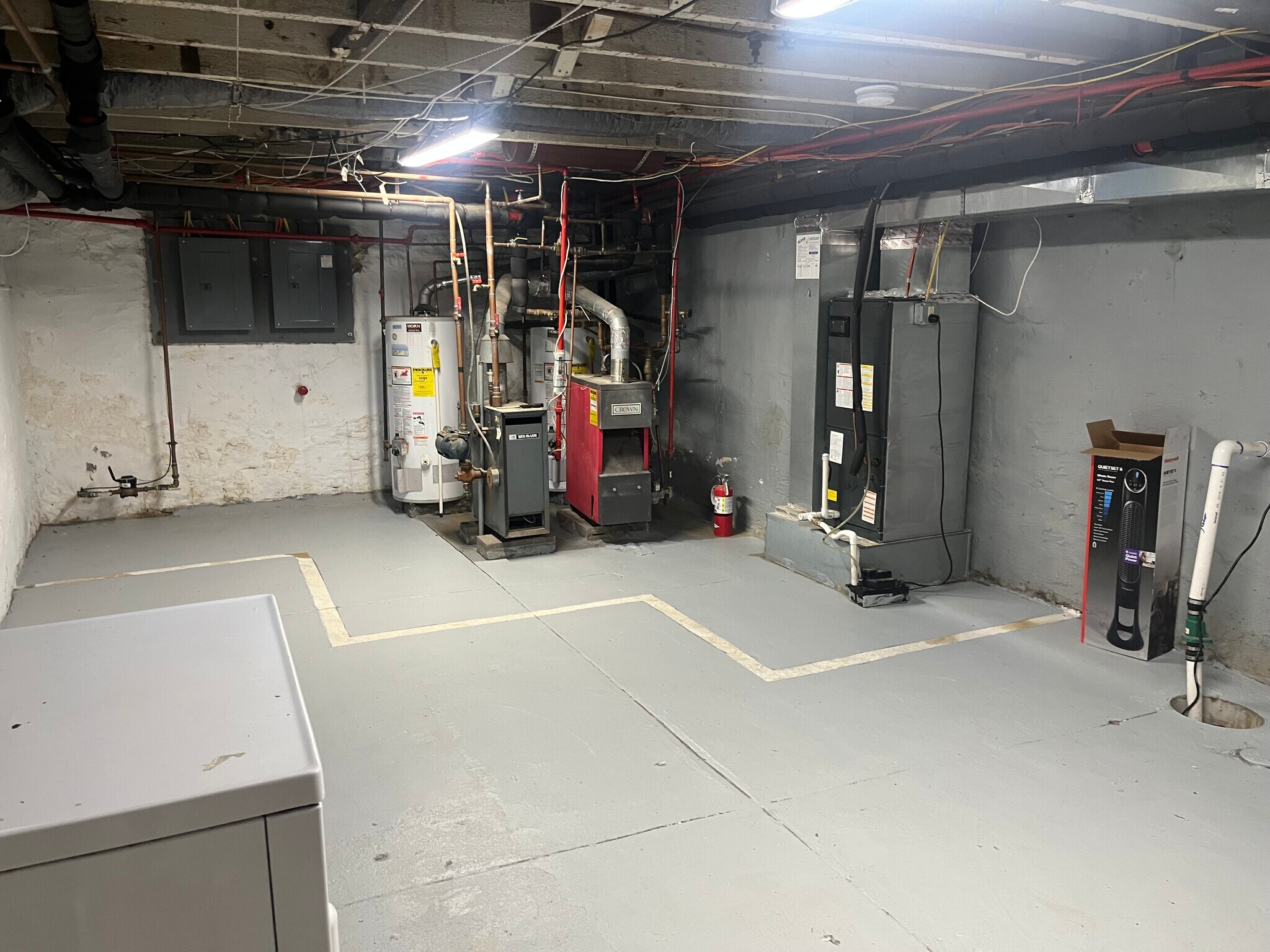 Building Photo - 126 S Bellevue Ave