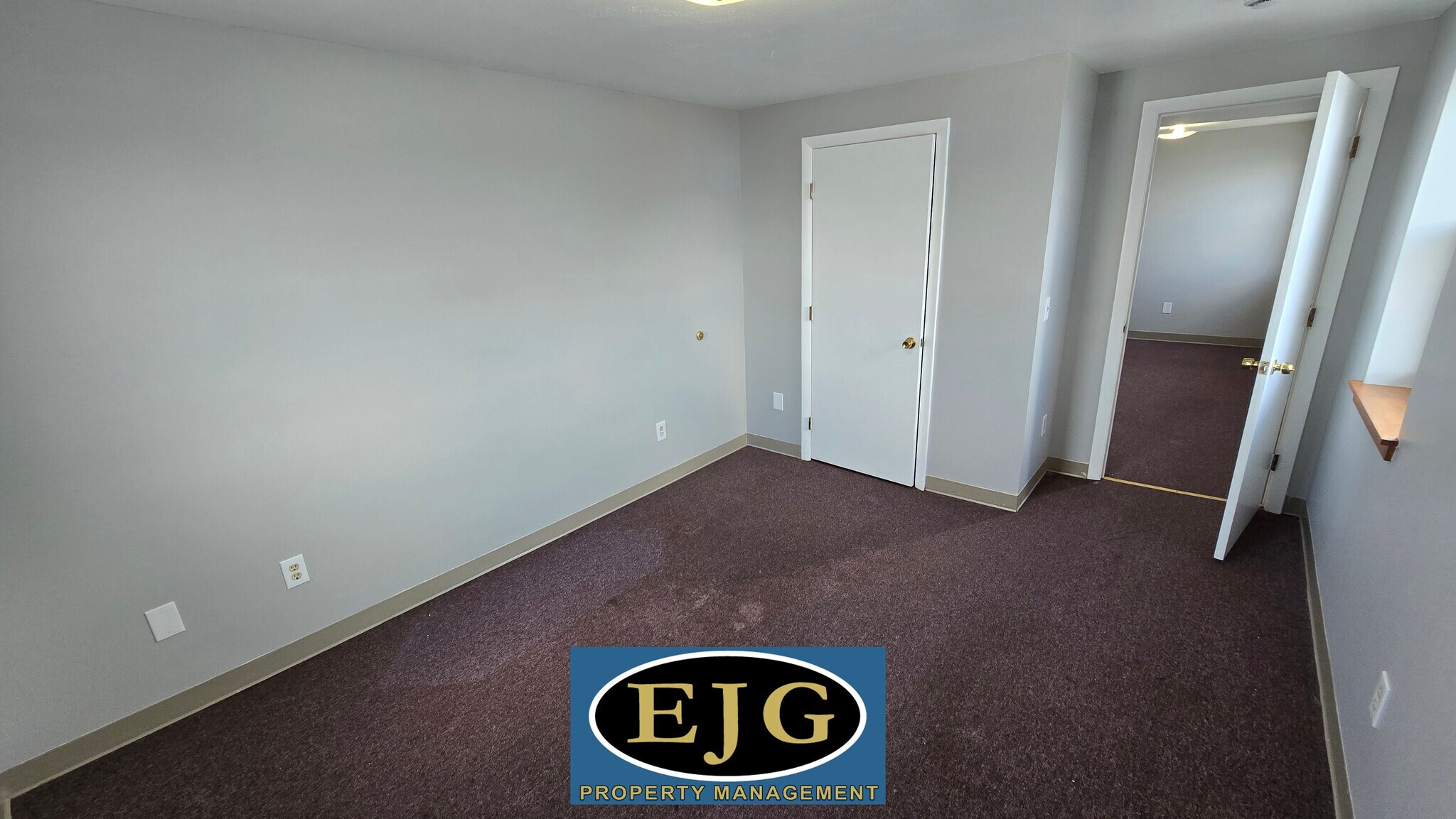 Building Photo - 26 Ledge St