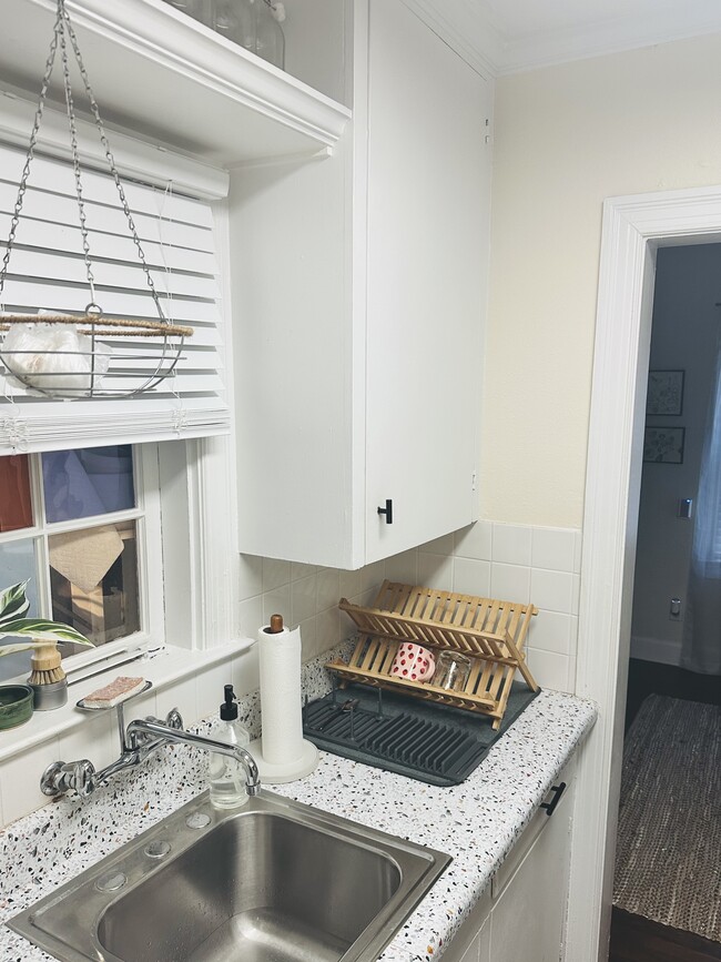 Kitchen from previous tenant - 826 N Thornton Ave