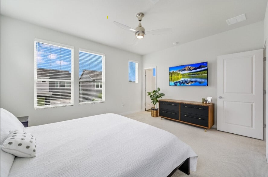 Building Photo - 15109 Casbah Dr