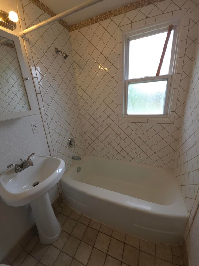 Building Photo - 2644 Barela St