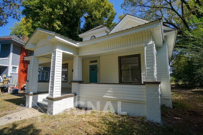 Building Photo - 2915 Z Ave