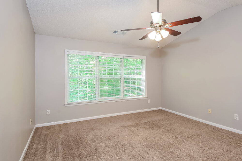 Building Photo - 3740 Ridgefair Dr