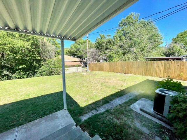 Building Photo - 2321 Glendale Dr