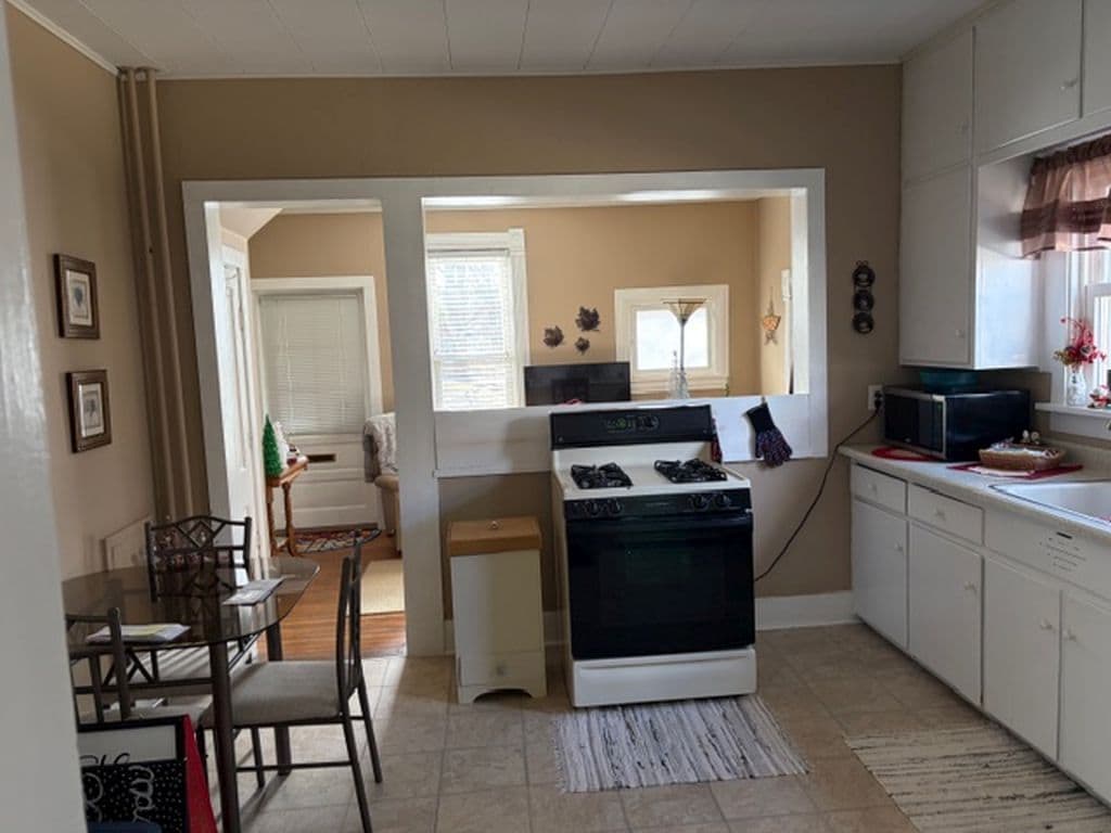 Building Photo - 23903 W Ottawa St