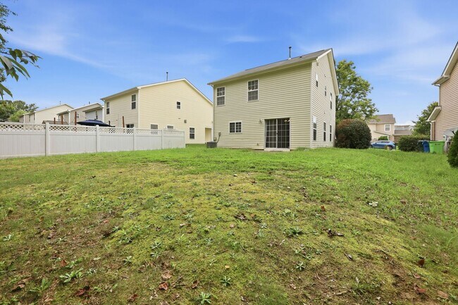 Building Photo - 3742 Marshlane Way