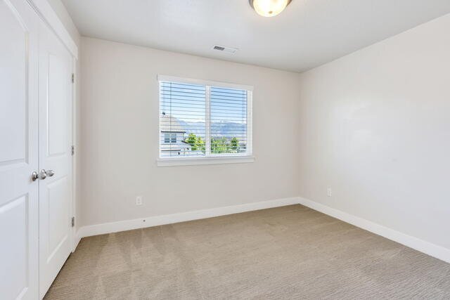 Building Photo - 261 W 630 N