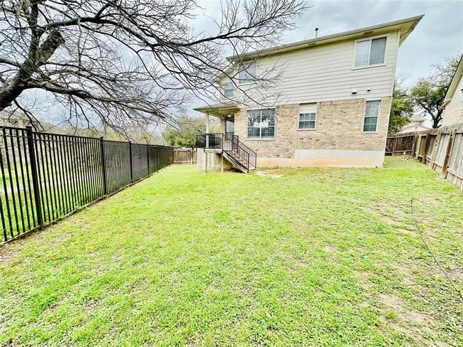Building Photo - 16216 Castletroy Dr