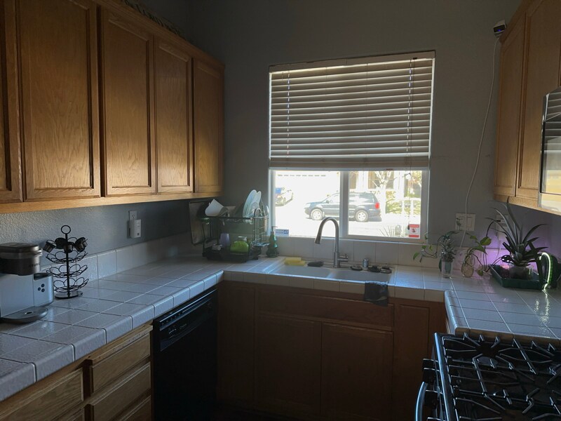Building Photo - 202 Kayla Pl