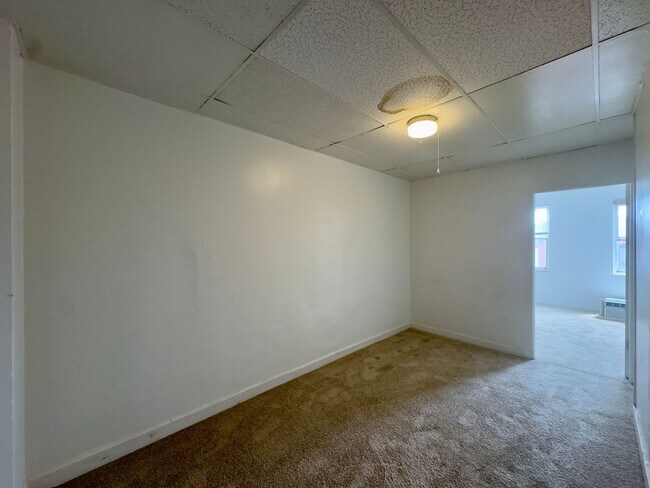 Building Photo - Charming 2BR/1BA Townhome in Canton/Upper Fells, Baltimore, MD!
