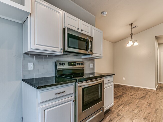 Building Photo - 2816 NW 187th Terrace