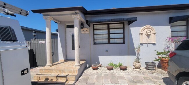 Primary Photo - 375 E 14th St