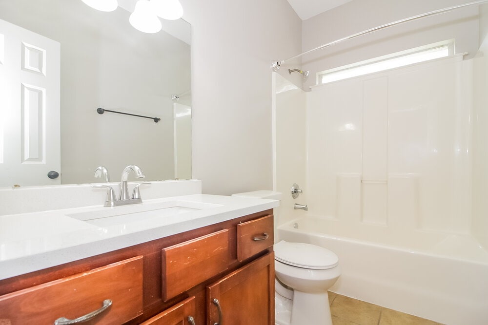 Building Photo - 4860 Stirrup Dr