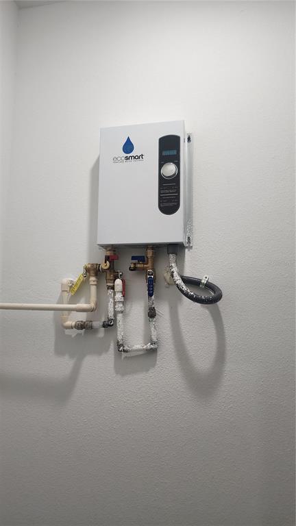 Building Photo - 23469 Roscoe Ave