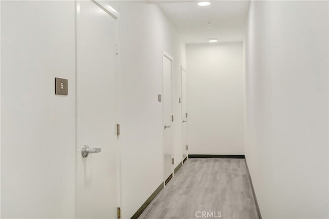 Building Photo - 4127 E Cir Paseo